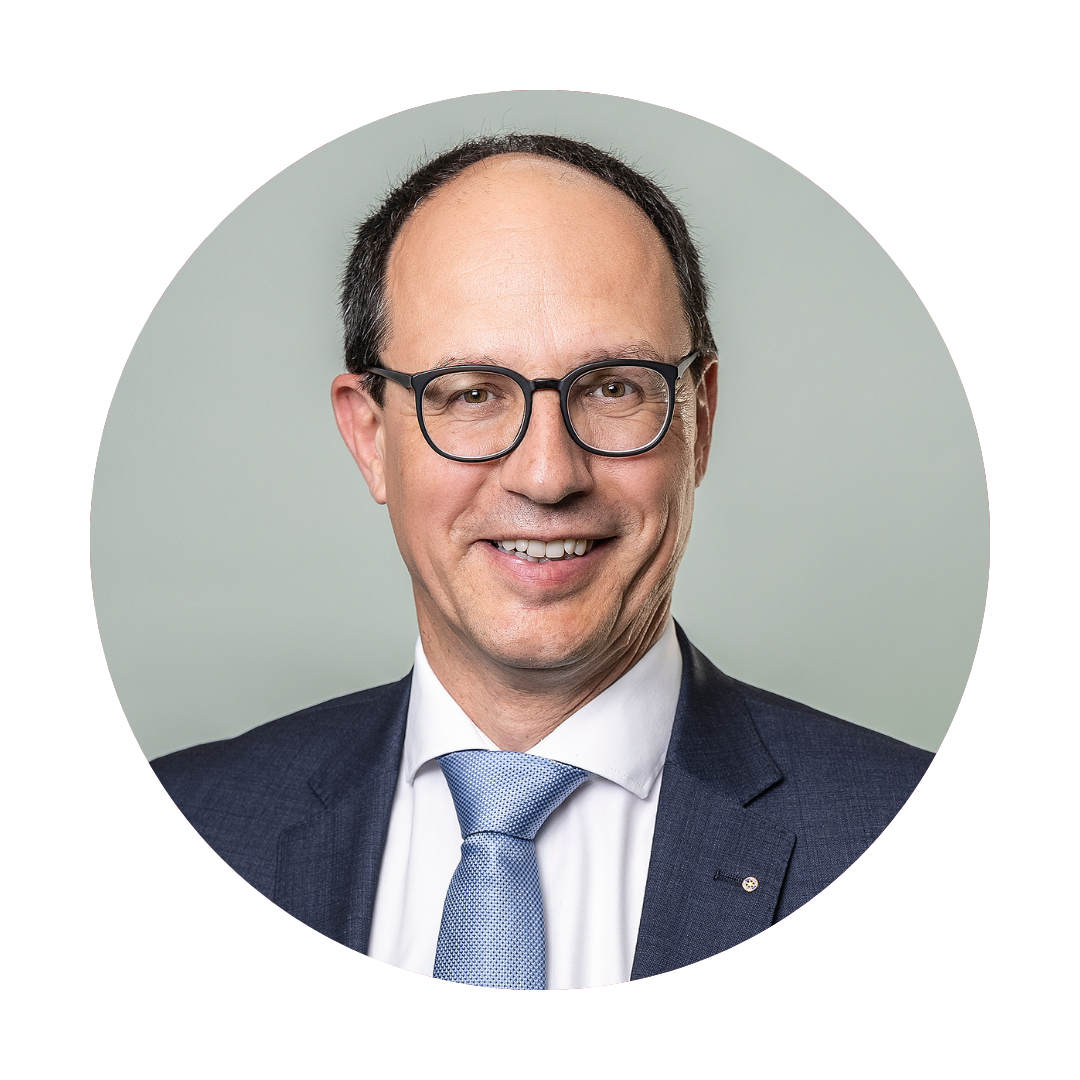 <p class="text-center"><span class="color-primary"><strong>Marc Mächler</strong></span><br></p><p class="text-center">Regierungsrat</p><p class="text-center">Kanton St. Gallen, CH</p>